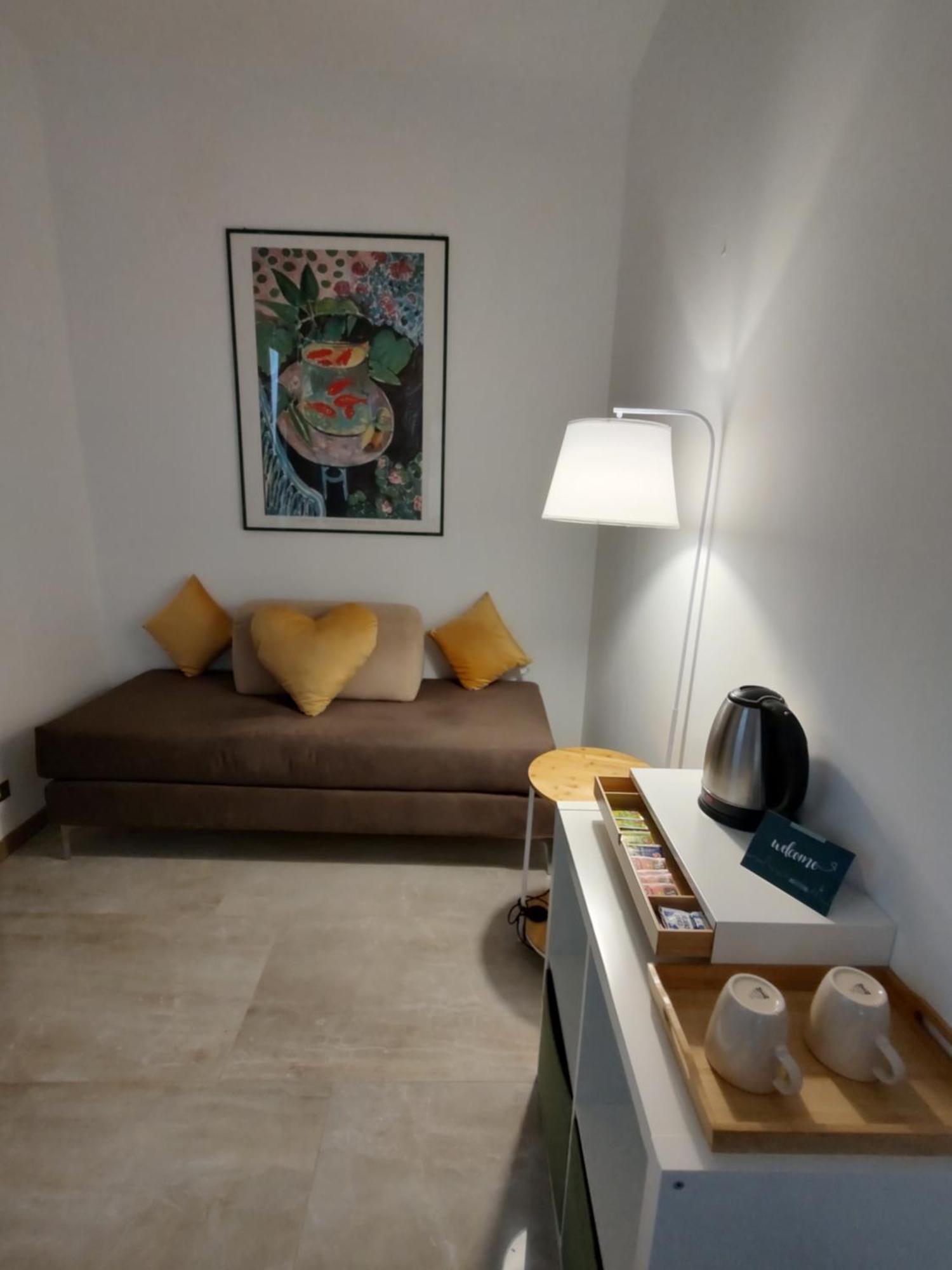 Verona Relax & Stay Rooms Екстер'єр фото