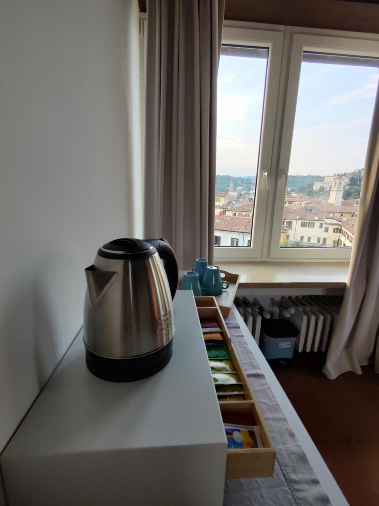 Verona Relax & Stay Rooms Екстер'єр фото